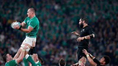 Players during a lineout during the Quarter Final, New Zealand v Ireland at Tokyo Stadium, Tokyo, Japan. REUTERS