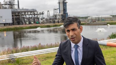 Prime Minister Rishi Sunak visited a gas plant near Aberdeen, Scotland, to promote his plans for more North Sea drilling. Photo: 10 Downing Street