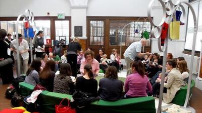 Scottish Opera’s contribution to the Music Boxes event at the Manchester International Festival is called BabyO and aims to introduce babies to the association between movement and sound in an imaginative way.