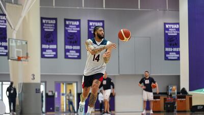 Anthony Davis at practice.