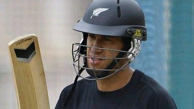 Ross Taylor expects New Zealand's batsmen such as himself and Martin Guptill, left, to attack the India spinners in Bangalore. Aijaz Rahi / AP Photo