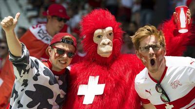 Swiss fans before the round of 16 match between Switzerland and Poland. Jean-Christophe Bott / EPA