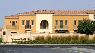 Saadiyat Beach villas: Q4 2014 up 3% year-on-year. 3BR - Dh295,000 average rental rate. 4BR - Dh300,000 average rental rate. 5BR - Dh600,000 average rental rate. Ravindranath K / The National
