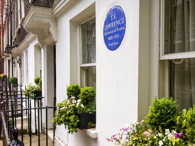 The blue plaque marking the home of T E Lawrence, Lawrence of Arabia, in Westminster, London. Getty Images