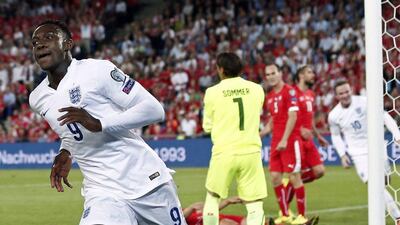 Arsenal v Manchester City: The arrival of Danny Welbeck will give Arsenal a different look up front. He’s a more dynamic striker than Olivier Giroud and this is his big chance to shine as the leading man. Expect his pace to cause problems for City’s back four, but it is hard to see City losing at the Emirates. They have their own pace ace up front, in Sergio Aguero, and Jesus Navas may well start on the wing, making them extremely dangerous on the break. PREDICTION: Draw, 1-1. (Photo: Peter Klaunzer / EPA)