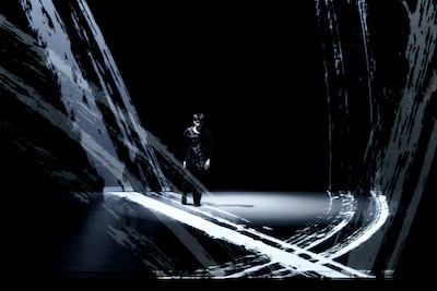 Choreographer Huang Yi and audiovisual artist Ryoichi Kurokawa reimagine calligrapher Tong Yang-Tze’s Silent Music series in Ink at New York University Abu Dhabi. Photo: NYUAD