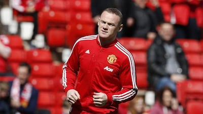 Manchester United’s Wayne Rooney warms up before the game. Reuters / Phil Noble