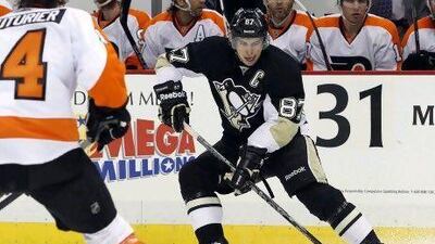 Sidney Crosby's return marks the Pittsburgh Penguins as one of the favourites in the play-offs. Justin K Aller / Getty Images
