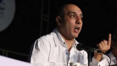 Essam Youssef discusses his book, 'Quarter Gram', in Cairo.