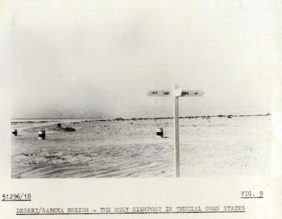 Tarif in Abu Dhabi's western region during the 1950s. It was the site of a Trucial Oman Scouts base - and also the region's only signpost. Courtesy Arabian Gulf Digital Archive