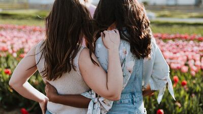 The power of female friendship is scientifically documented. Photo: Priscilla Du Preez / Unsplash