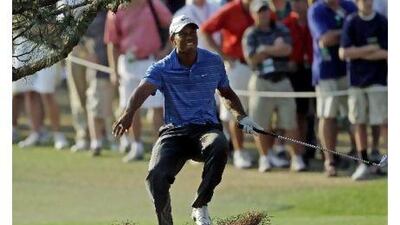 An injury to his left leg has forced Tiger Woods to pull out of the US Open, with the belief that the rest will prolong his career.