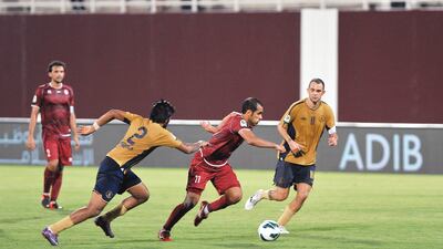 Al Wahda try to find a breakthrough against Dubai. Azeem Shaukat