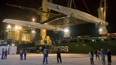 Alinghi, owned by the Swiss billionaire Ernesto Bertarelli, arrives in Ras al Khaimah.