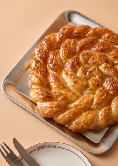 Braided goat's cheese with honey and thyme pie. Photo: Piehaus