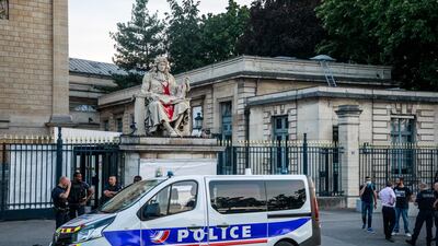 Prosecutors in France are taking action against a drugs firm which supplied diet pills linked to hundreds of deaths. EPA/CHRISTOPHE PETIT TESSON