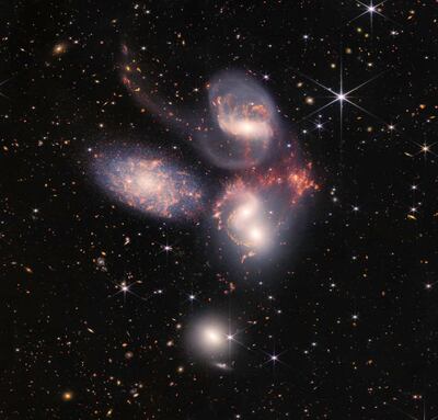 Stephan’s Quintet is an area in space that has a grouping of five galaxies, four that interact with each other. Nasa / ESA / CSA / STScI