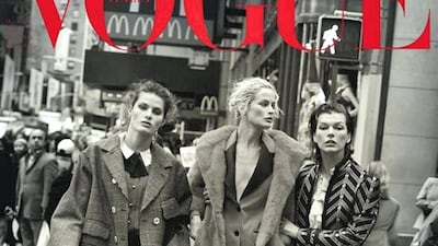 Professing to be bored by walking shots, for the October 2016 cover of Italian Vogue, Lindbergh had three models link arms and march down a New York street.