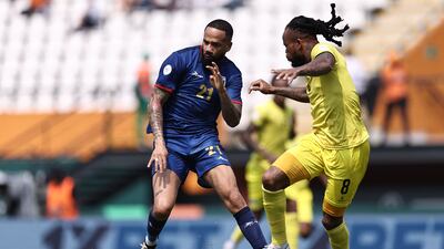 Cape Verde's Bebe battles for possession with Mozambique defender Edmilson. AFP