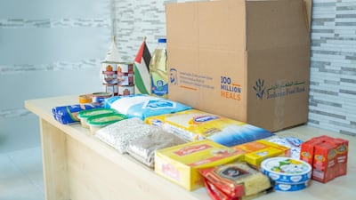 Staples such as rice, oil, beans, beans and flour are included in the food parcels, which is sufficient to prepare between 240 and 300 meals throughout Ramadan