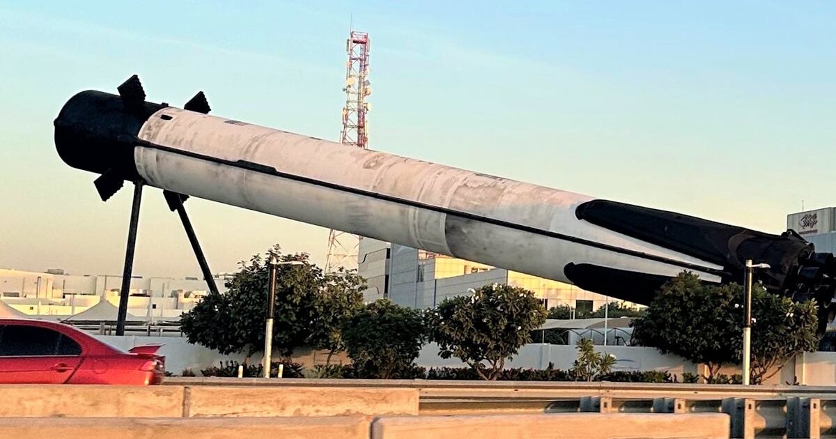Dubai Rockets SpaceX rocket from Expo 2020 site moved to Dubai space centre | The ...