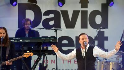 Ricky Gervais in character as David Brent at the London premiere of Life on the Road. Kgc-03 / Star Max /I