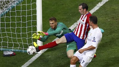 Jan Oblak, left. REUTERS/Tony Gentile