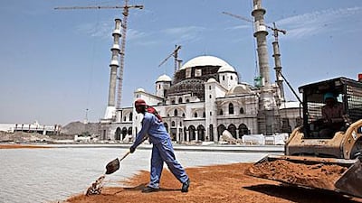 The first stage of construction of Sheikh Zayed Mosque in Fujairah City is scheduled to be completed in November.