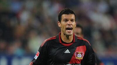 Michael Ballack has the backing of Robin Dutt, Bayer Leverkusen’s new head coach.