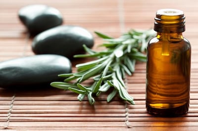 Consult an expert before using essential oils, many of which must be avoided during pregnancy. iStockphoto.com