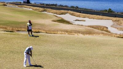 Louis Oosthuizen putts on the second hole. Erik S Lesser / EPA / June 20, 2015