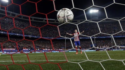 Atletico Madrid’s Saul Niguez celebrates scoring during a penalty shootout after extra time in their match. REUTERS/Sergio Perez