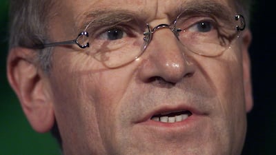 Jeffrey Archer campaigns at a hustings in 1999 to be put forward as Conservative candidate to become London Mayor. Reuters