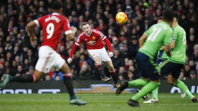 Manchester United’s Wayne Rooney shoots. Reuters / Andrew Yates