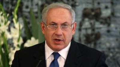 Benjamin Netanyahu was told both Israeli and Palestinian sides need to work for peace.