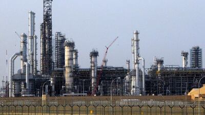 The Al Durra field dispute dates back to the 1960s, when Iran and Kuwait each awarded an offshore concession, one to the former Anglo-Iranian Petroleum Co, which became part of BP, and one to Royal Dutch Shell. AP