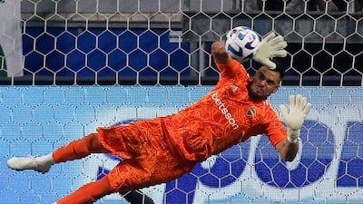 Sergio Romero saves from Raphael Veiga during Boca Juniors' penalty shoot-out win over Palmeiras in the Copa Libertadores semi-final second leg at Allianz Parque in Sao Paulo, Brazil, on October 5, 2023. AFP