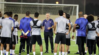 UAE manager Bert van Marwijk with the team at the Al Wasl Sports Club. Chris Whiteoak / The National