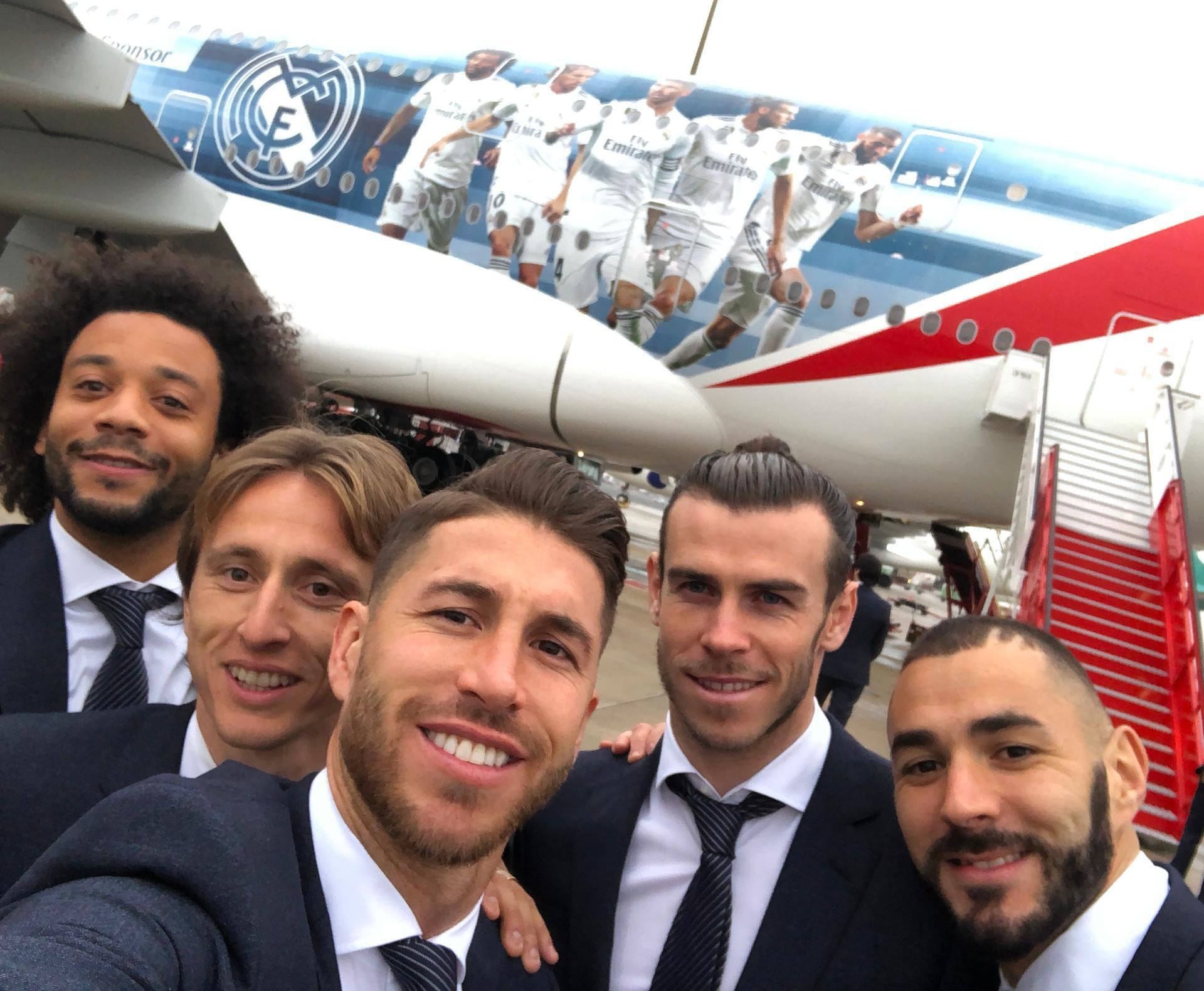 Real Madrid en route to Abu Dhabi in special livery Emirates A380