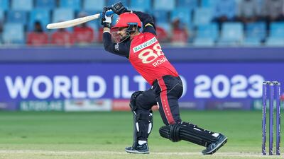 Rohan Mustafa batting for Desert Vipers.