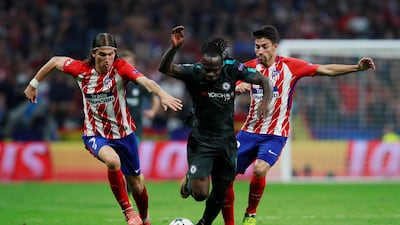 Chelsea's Victor Moses in action with Atletico Madrid's Filipe Luis. Jason Cairnduff / Reuters