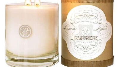 The One Linneas Lights hand-poured soy candle.