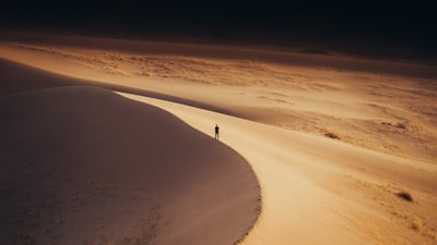 Sweeping sand dunes in the Saudi Arabian megacity
