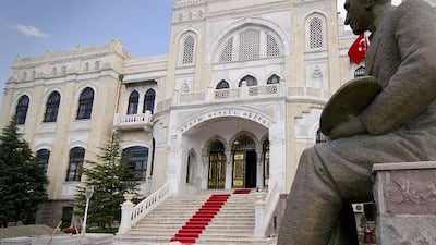 Officials at the State Painting and Sculpture Museum in Ankara aren't sure when the theft of paintings by the late-Ottoman era landscapist Hoca Ali Riza happened.