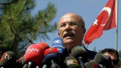 Aykut Cengiz Engin, the chief prosecutor, speaks to the media in Istanbul yesterday.