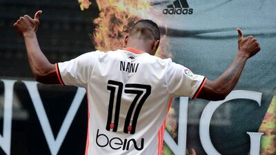 Valencia's new player Nani poses during his official presentation in Valencia on July 14,2016. AFP / JOSE JORDAN