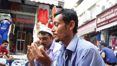 The last prayer before Iftar by Francesca Magini. Courtesy Frying Pan Adventures and Gulf Photo Plus