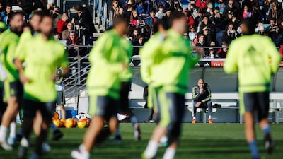 Newly appointed manager of Real Madrid Zinedine Zidane, second right, watches his players during a Real Madrid training session at Valdebebas training ground on January 5, 2016 in Madrid, Spain. Gonzalo Arroyo Moreno/Getty Images