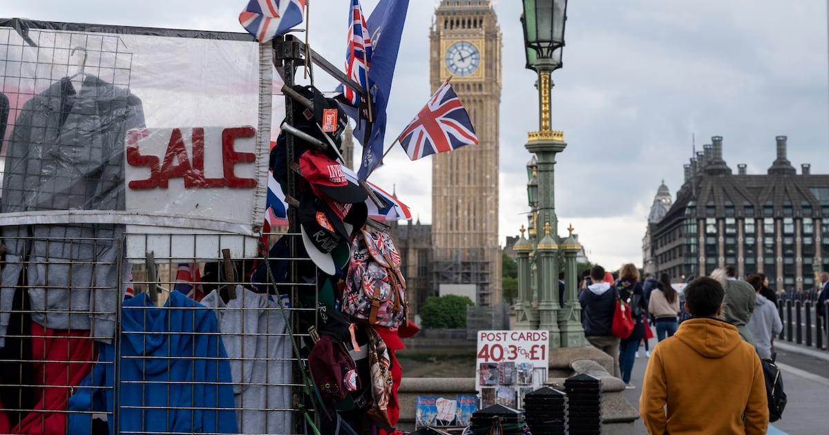 Hesitant Finance UK banks more hesitant about lending to households than any time since ...