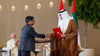 Dr Al Jaber and India's Foreign Secretary Vikram Misri